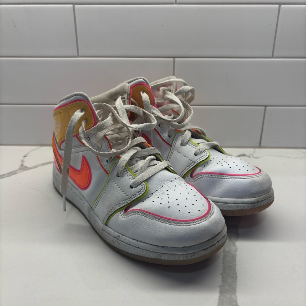 Nike Air Jordan’s Mids